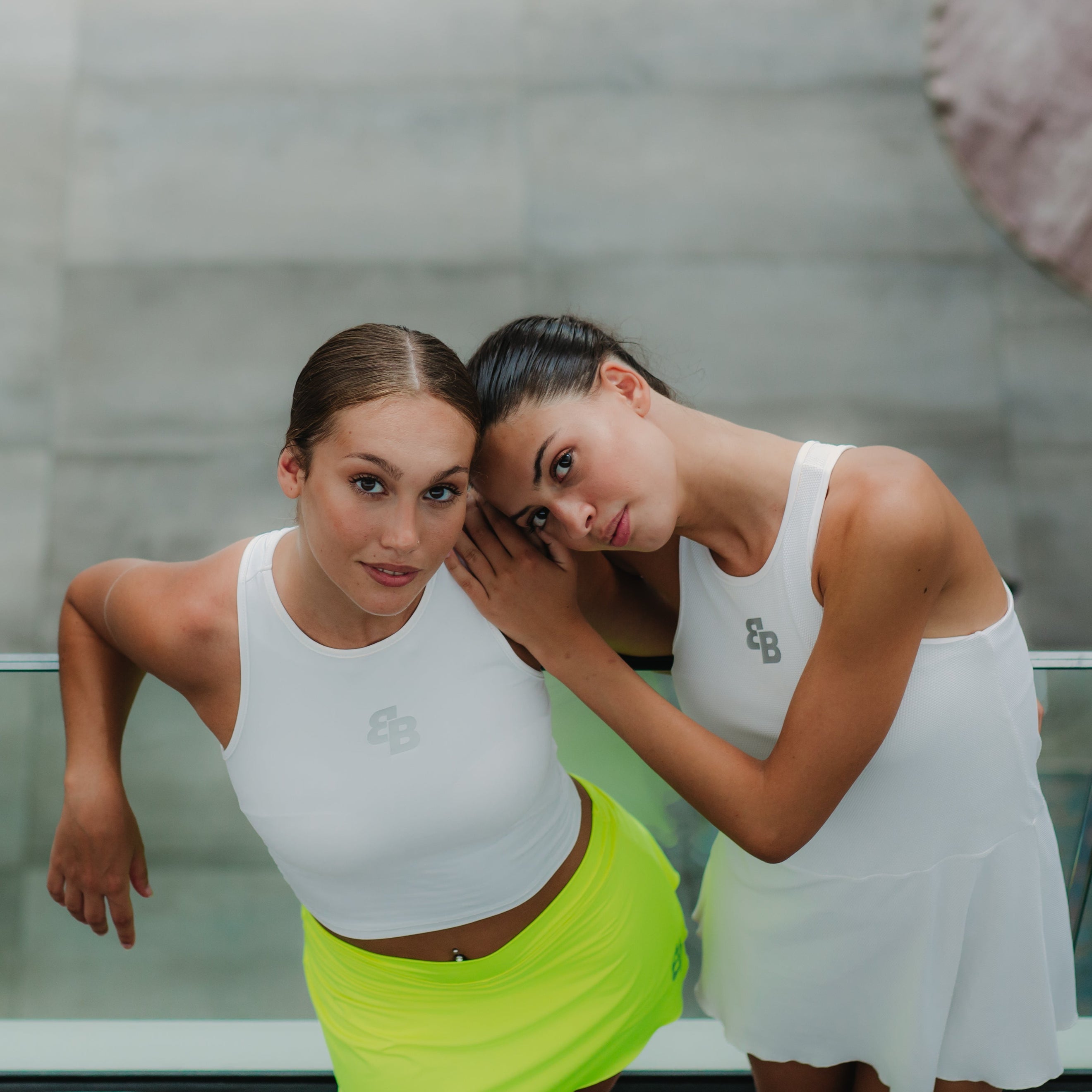 White Short Basic T-Shirt