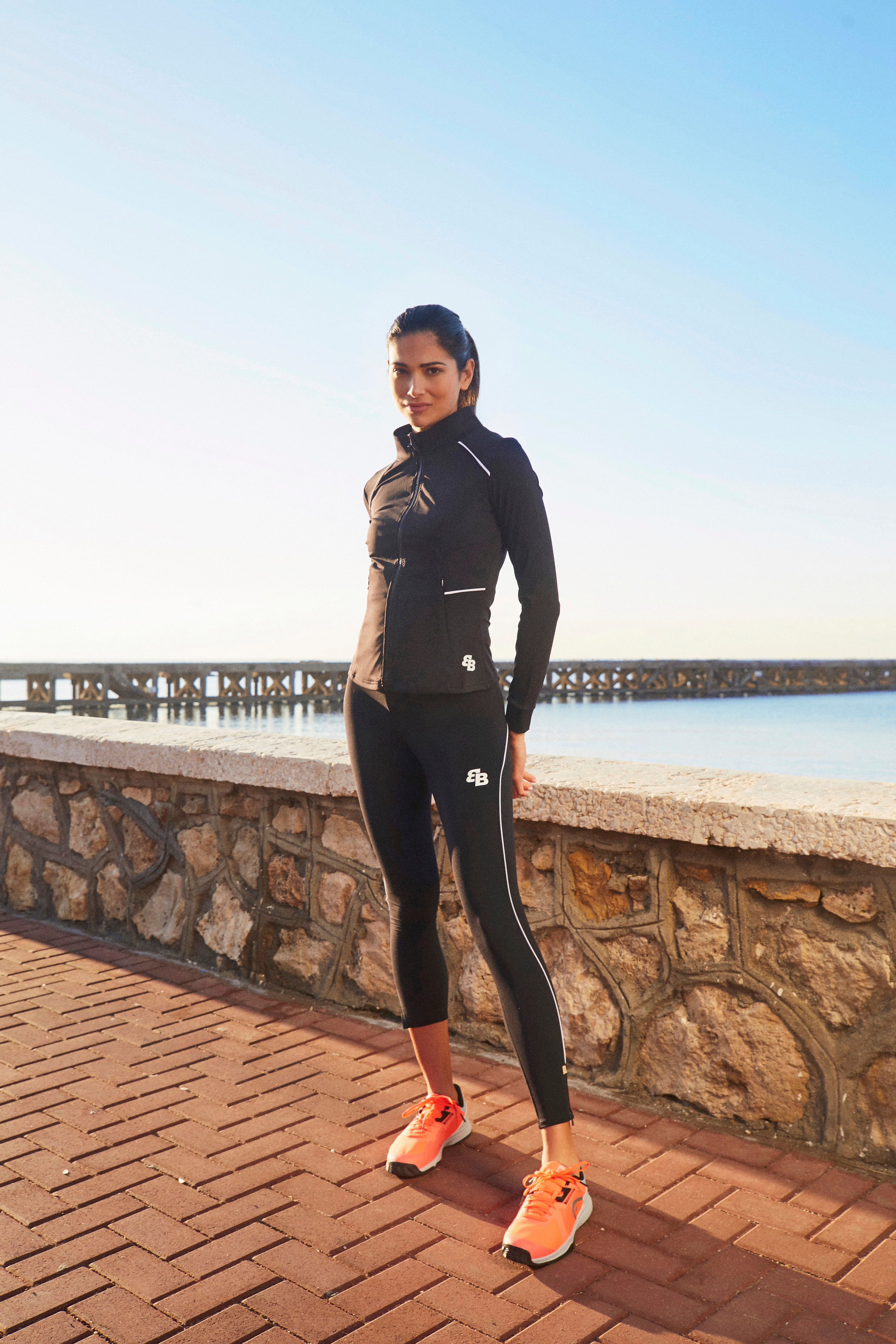 Chaqueta Hina Black